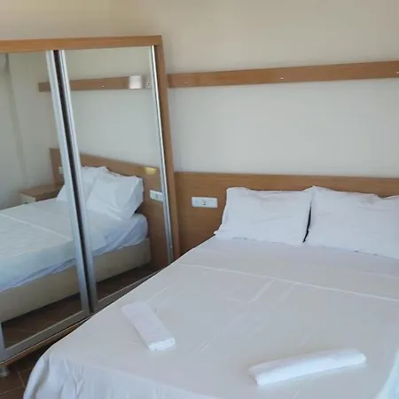 Woxx Beach Hotell